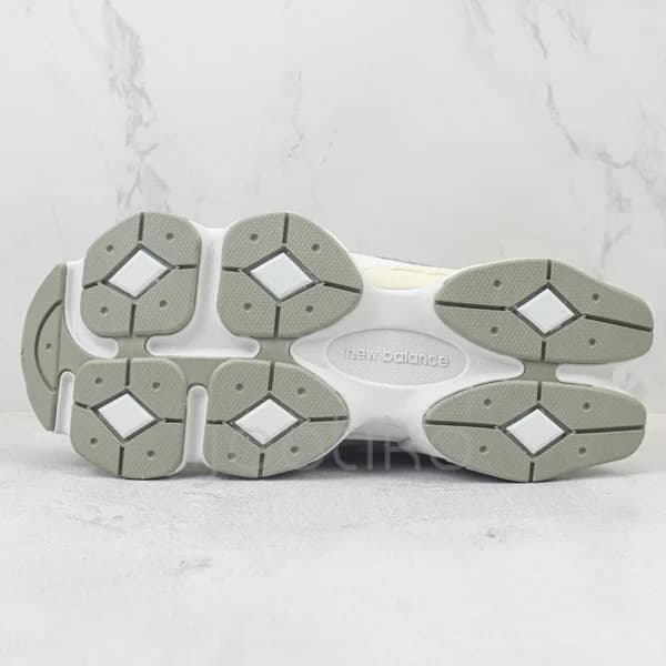 کفش نیوبالانس New Balance 9060 Grey White — تصویر ۶