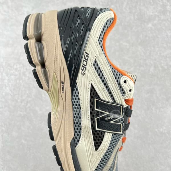 کفش نیوبالانس New Balance 1906R size? Exclusive Blacktop Mindful Grey M1906RSA — تصویر ۲