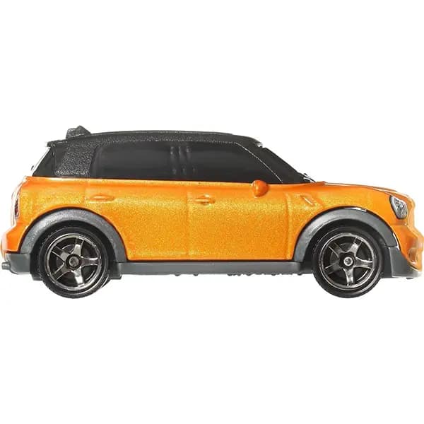 ماشین فلزی Matchbox مدل 2011 Mini Countryman — تصویر ۴