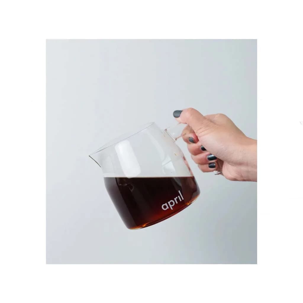 سرور شیشه ای اپریل — تصویر ۳