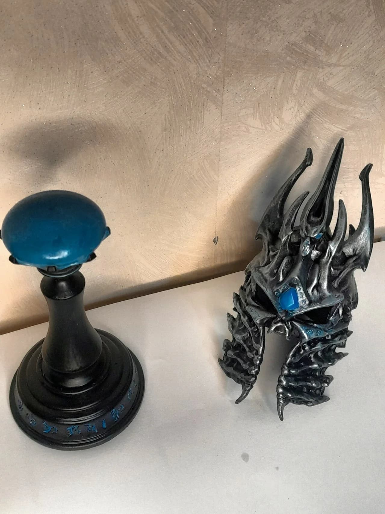 کلاه خود لیچ کینگ وارکرفت | lich king helmet warcraft — تصویر ۴