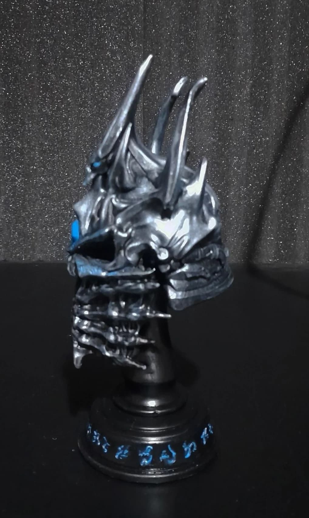 کلاه خود لیچ کینگ وارکرفت | lich king helmet warcraft — تصویر ۷