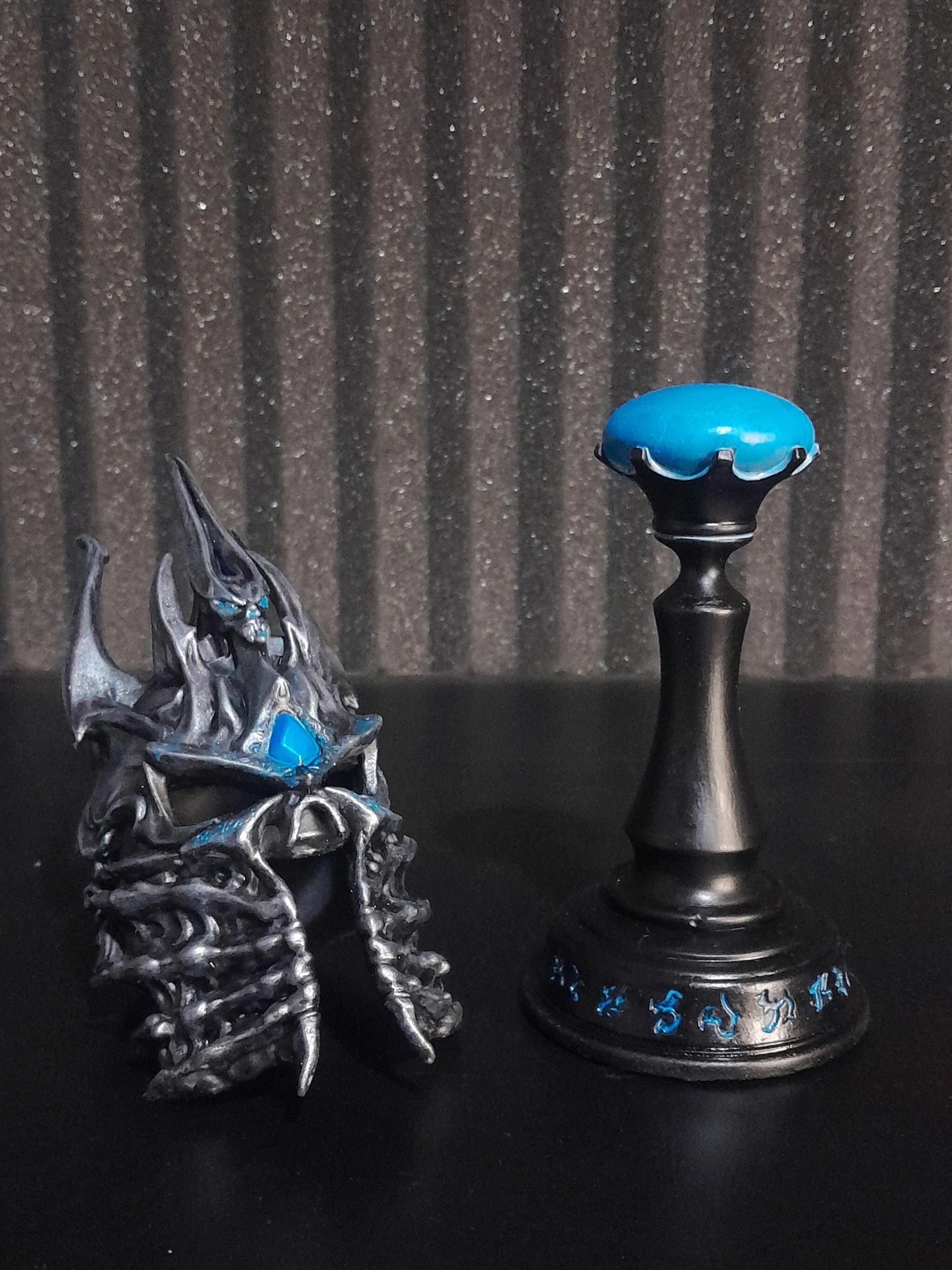 کلاه خود لیچ کینگ وارکرفت | lich king helmet warcraft — تصویر ۲