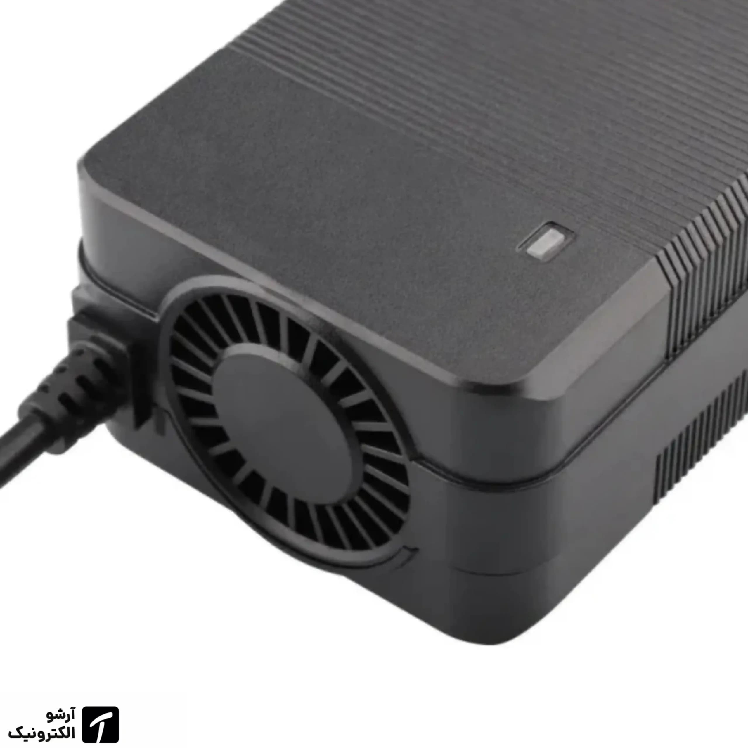 شارژر 24 ولت 5 آمپر ویلچر برقی فیش سه پین (سه پین XLR) (24V 5A) مناسب باتری‌های 24 ولت سرب اسیدی — تصویر ۳