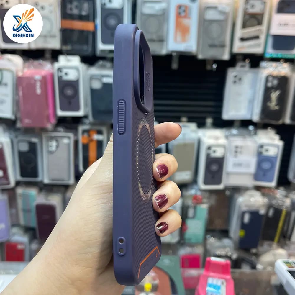 کاور GEARE4 مگسیف مناسب برای آیفون 14 پرو — تصویر ۴