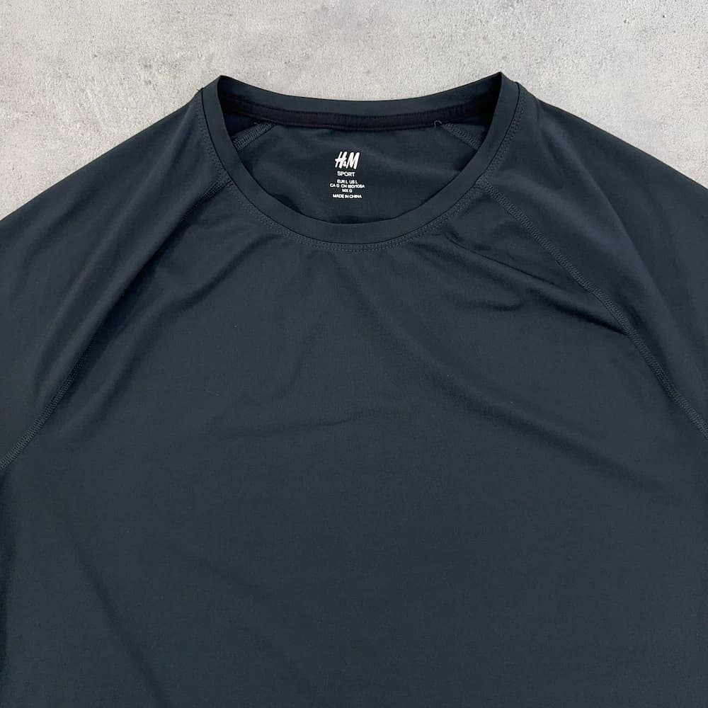 تیشرت ورزشی مردانه اورجینال H&M Sport سایز L — تصویر ۴