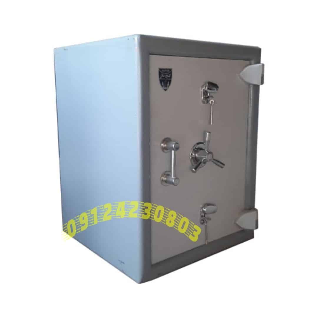 گاوصندوق سفارشی مدل 830KR
