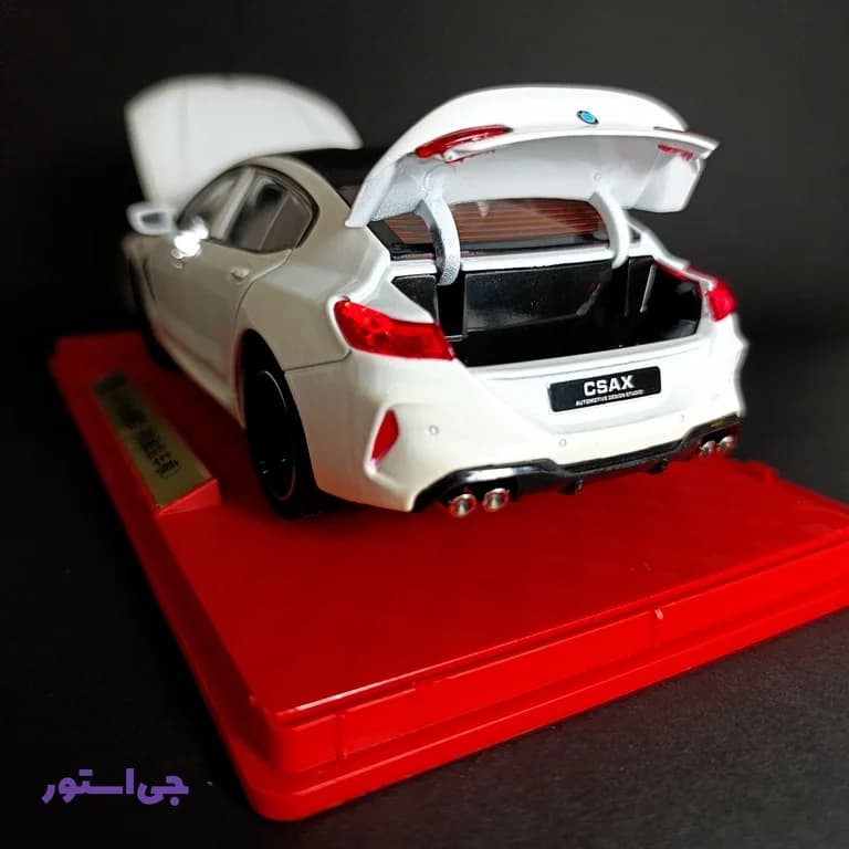 ماکت فلزی ماشین BMW M8 با کیت بدنه MANHART مقیاس 1:24 — تصویر ۶