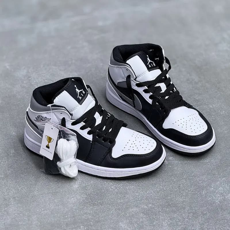 کتونی زنانه نایک ایر جردن 1 مید شادوو | Nike Jordan — تصویر ۳