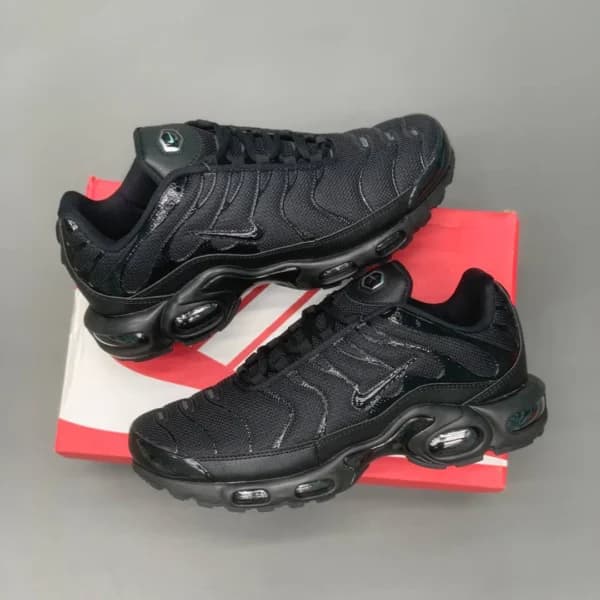 نایک تی ان ایرمکس پلاس مشکی Nike TN Air Max Plus — تصویر ۴