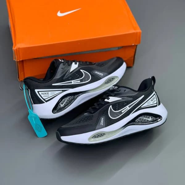 نایک وین فلو زوم مشکی سفید Nike Winflo Zoom 2 — تصویر ۳