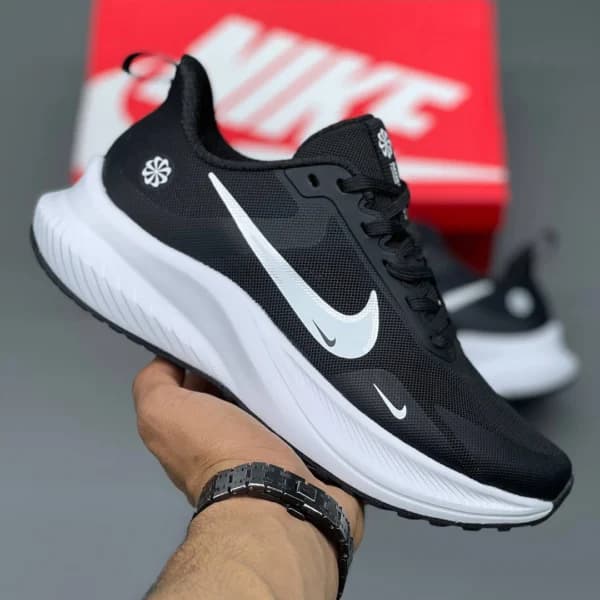 نایک زوم ایکس مشکی سفید Nike Zoom X — تصویر ۴