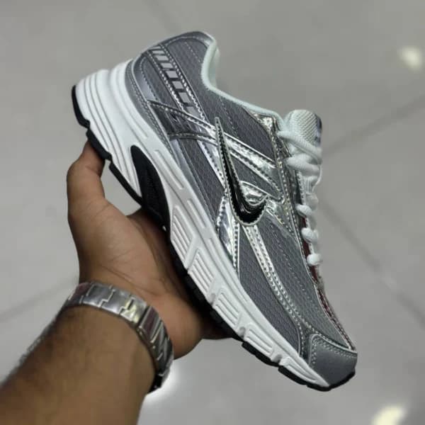 نایک اینیشیتور نقره‌ای خاکستری Nike Initiator Silver Grey — تصویر ۲