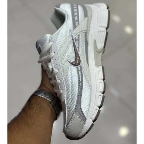 نایک اینیشیتور سفید خاکستری قهوهای Nike Initiator Phantom Light Bone Sail Brown IB4339-001 — تصویر ۳
