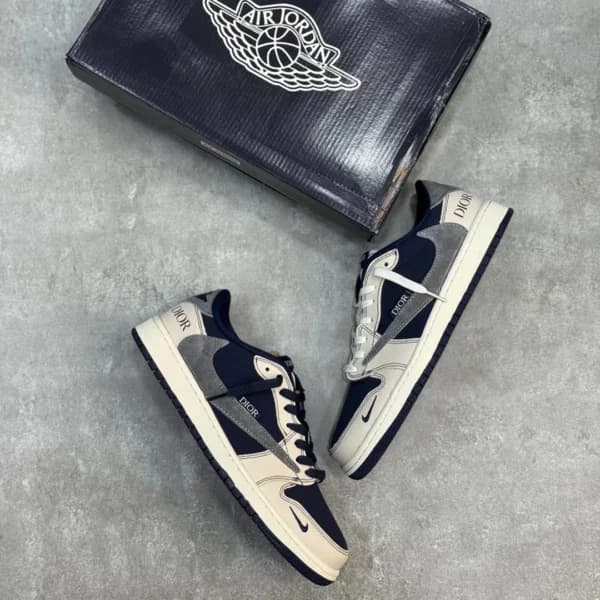 نایک ایر جردن وان لو دیور کرم سرمه ای خاکستری Nike Air Jordan 1 Low Dior Cream Navy Grey — تصویر ۳