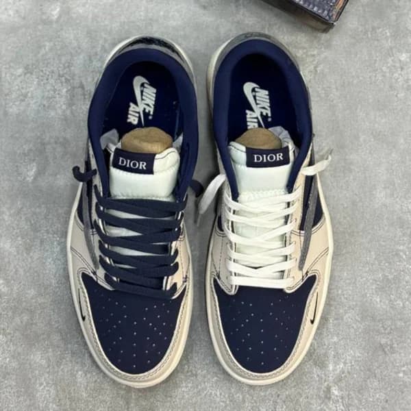 نایک ایر جردن وان لو دیور کرم سرمه ای خاکستری Nike Air Jordan 1 Low Dior Cream Navy Grey — تصویر ۶