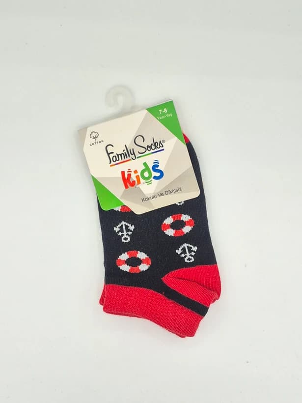 جوراب ساق کوتاه طرحدار family socks برای سن ۷ تا ۱۲سال