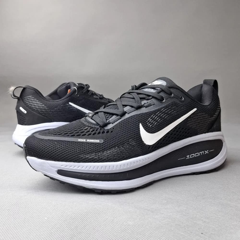 کتونی رانینگ نایک زوم زیره ایویا Nike vomero مردانه و زنانه مشکی کد۱۳۰