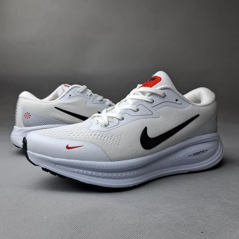 کتونی رانینگ نایک زوم زیره ایویا(Nike zoomx) زنانه و مردانه سفید کرم کد ۱۳۵