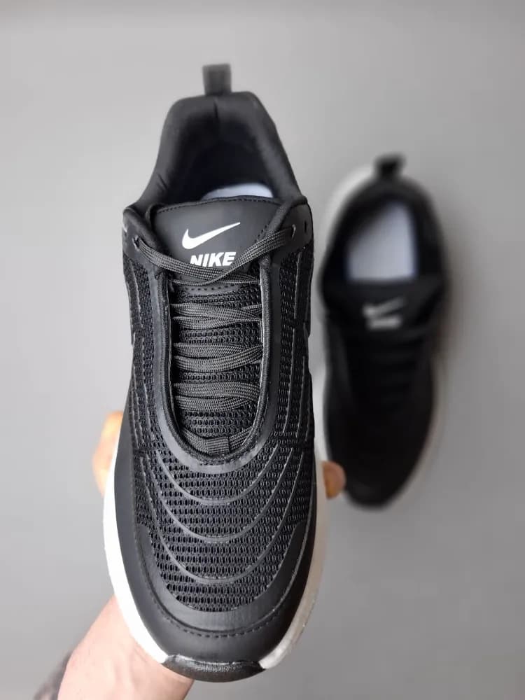 کتونی رانینگ نایک ایر مکسNike Air Max مردانه مشکی کد۱۴۰ — تصویر ۴