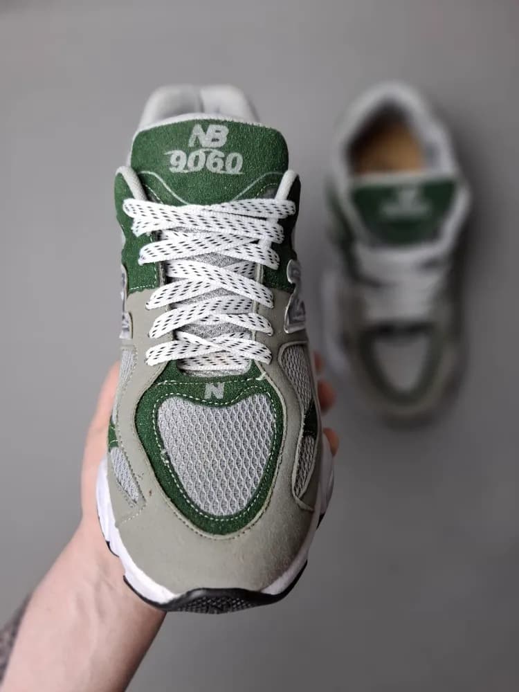 کتونی نیوبالانس ۹۰۶۰(Newbalance 9060)طوسی سبز کد۱۷۱ — تصویر ۴