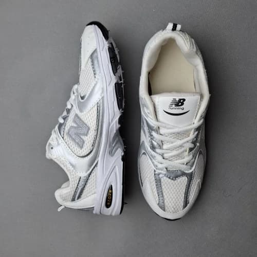 کتونی نیوبالانس۵۳۰(New balance 530)مردانه و زنانه سفید کد۱۹۰۰ — تصویر ۲