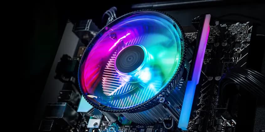 خنک کننده پردازنده کولرمستر مدل i70C RGB — تصویر ۴