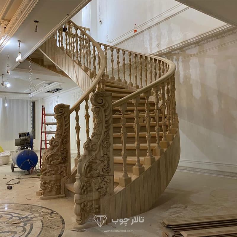 شاه پله حجمی چوبی مدل رویال — تصویر ۶