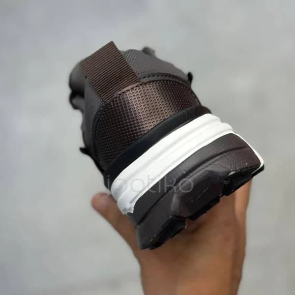 نایک وی تو کی ران قهوه‌ای سوخته Nike V2K Run Velvet Brown White Black Baroque Brown — تصویر ۵