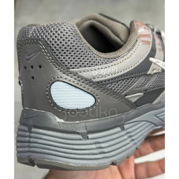 نایک پی 6000 Nike P-6000 Cave Stone Medium Ash Flat Pewter Metallic Silver — تصویر ۵