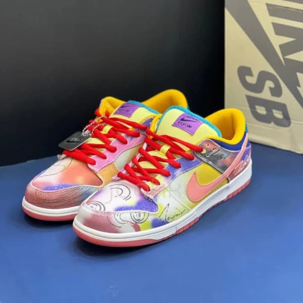 نایک اس بی دانک لو فیوچرا Nike SB Dunk Low Futura Laboratories Sunblush — تصویر ۴