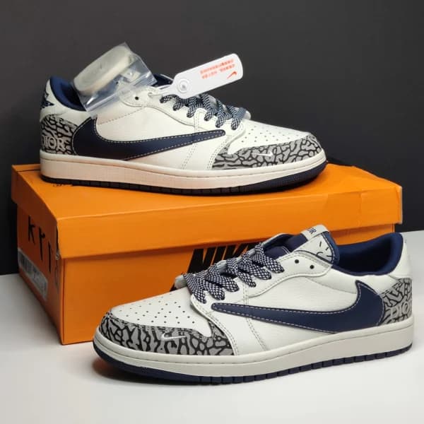 نایک ایر جردن وان لو دیور سفید سرمه‌ای طوسی Nike Air Jordan 1 Low Dior White Navy Gray