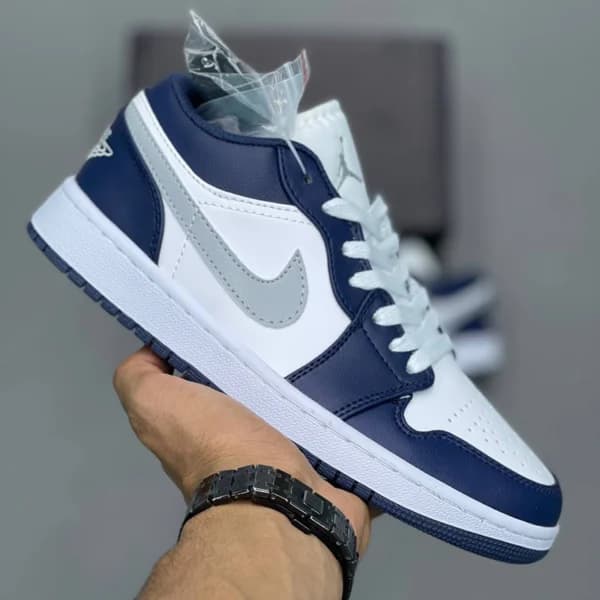 جردن وان لو ولف گری میدنایت نیوی Jordan 1 Low Wolf Grey Midnight Navy