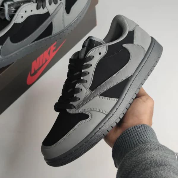 نایک ایرجردن وان لو مشکی خاکستری Travis Scott x Air Jordan 1 Low Black Grey