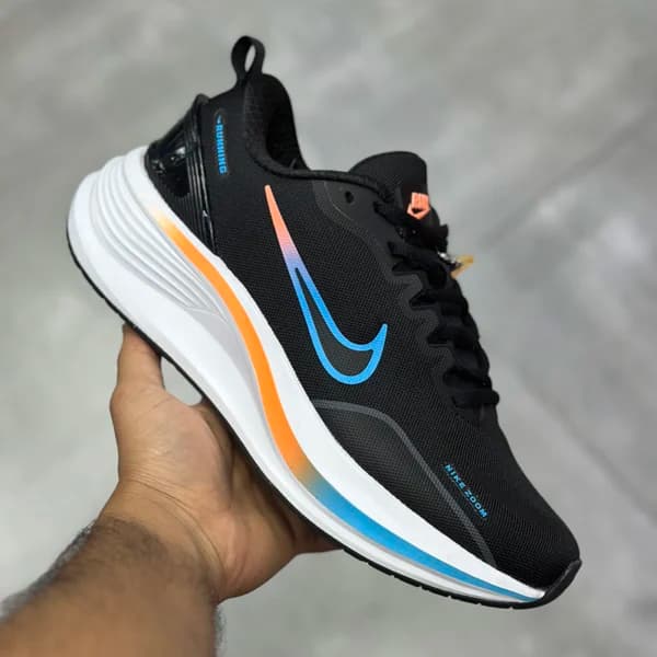 نایک زوم ومرو رانینگ مشکی آبی نارنجی Nike Zoom Vomero RUNNING