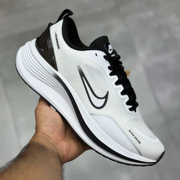 نایک زوم ومرو رانینگ سفید مشکی Nike Zoom Vomero RUNNING