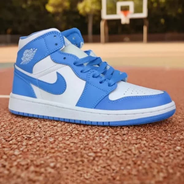 جردن وان مید یو ان سی آبی سفید Jordan 1 Retro Mid UNC