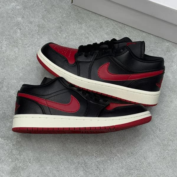 کفش نایک جردن وان لو مشکی قرمز Jordan 1 Low Bred Sail Women’s