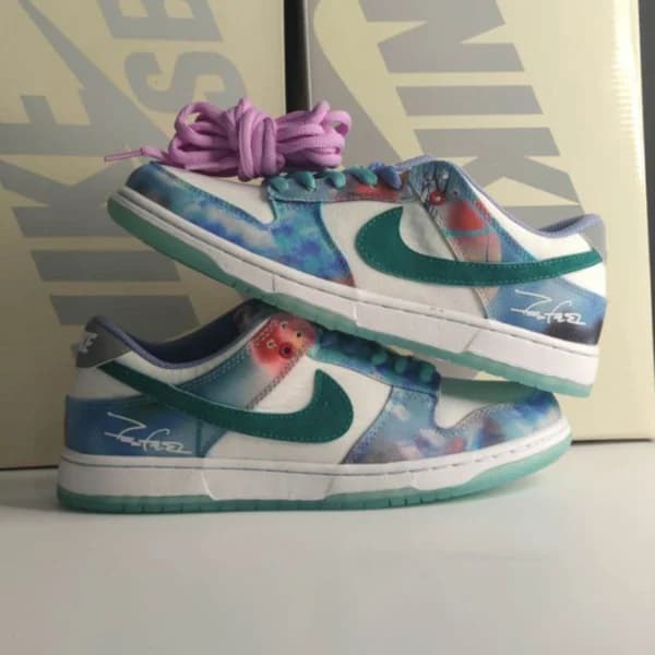 کفش نایک اس بی دانک Nike SB Dunk Low Futura Laboratories Bleached Aqua — تصویر ۲