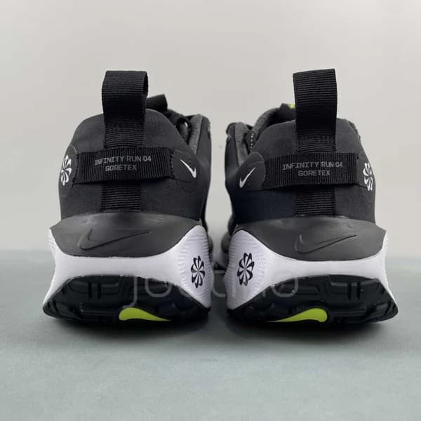 کفش نایک ری‌اکت ایکس اینفینیتی ران ۴ گورتکس Nike ReactX Infinity Run 4 Gore-Tex Black — تصویر ۴