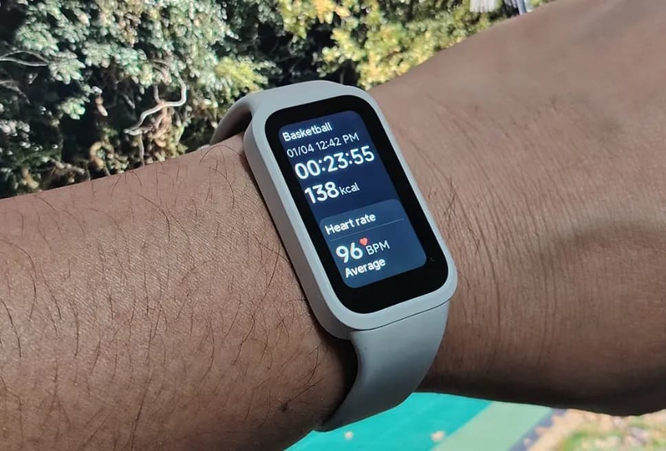 مچ بند هوشمند شیائومی xiaomi مدل Mi Band 9 Active — تصویر ۵