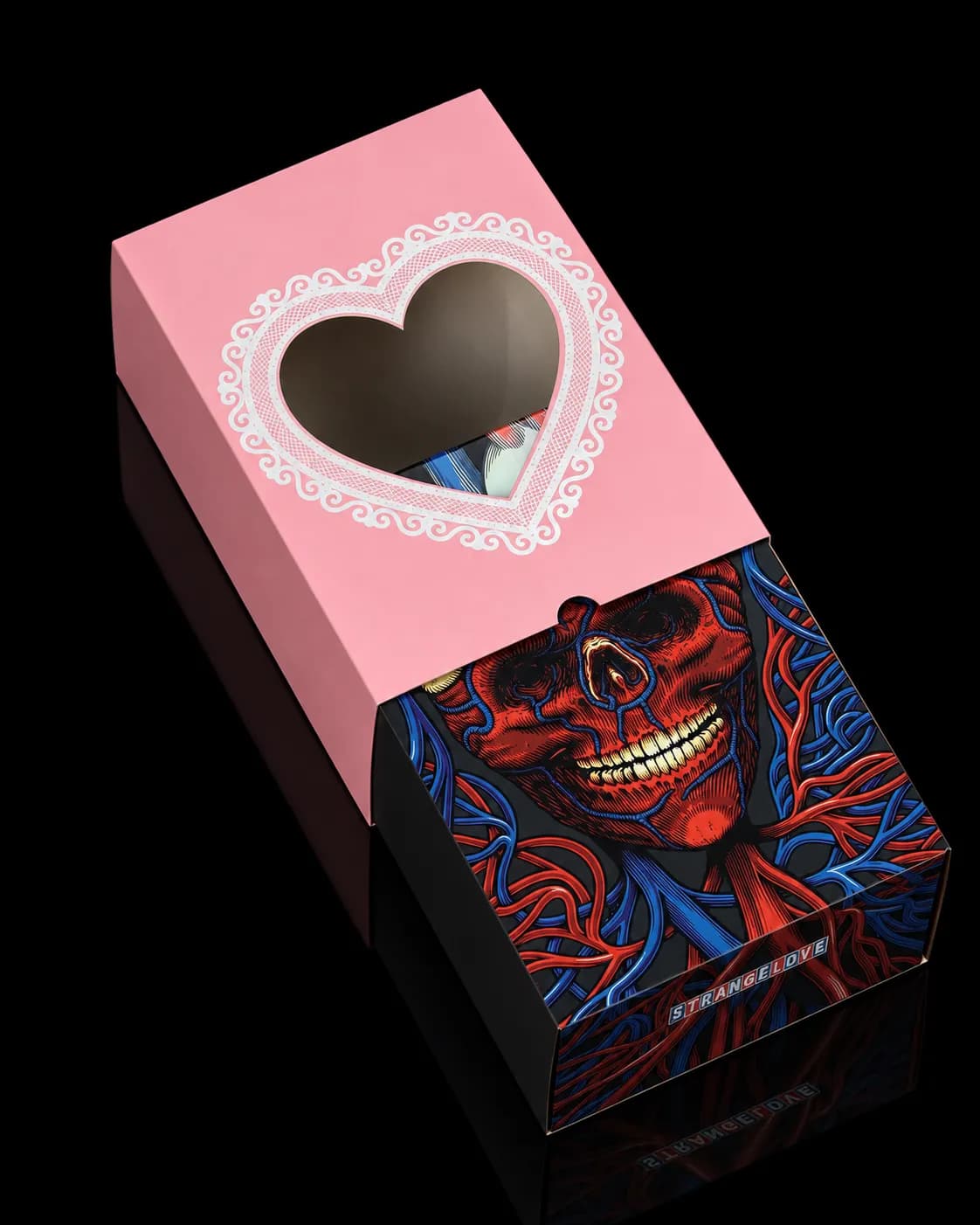 نایک SB Dunk Low Strange Love صورتی قرمز — تصویر ۵
