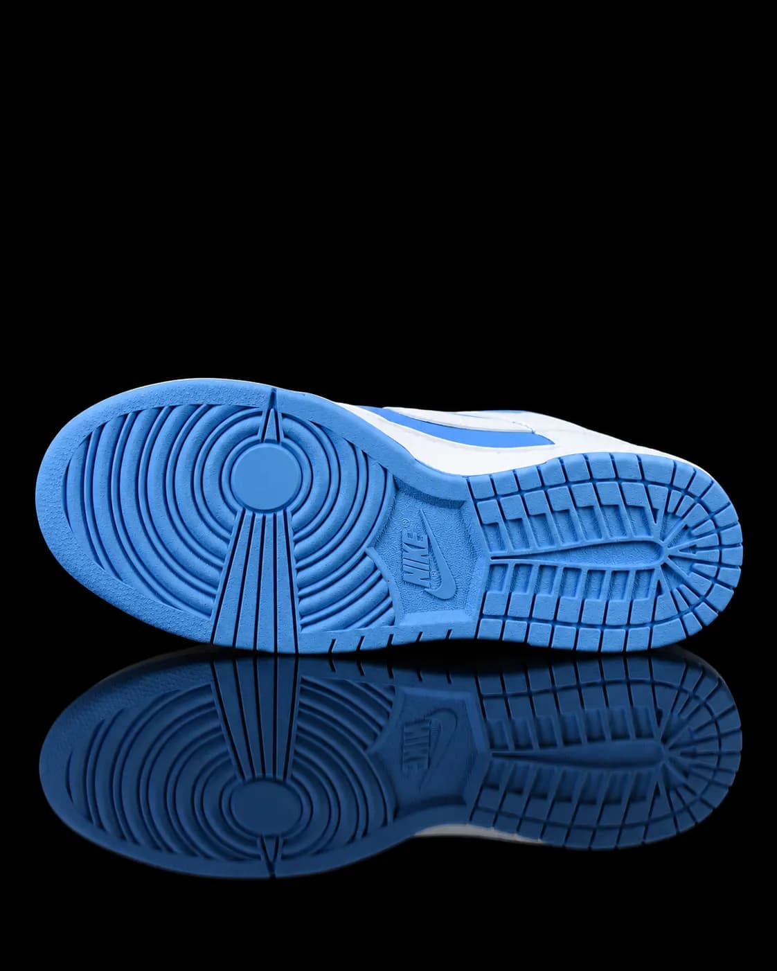 نایک SB Dunk Low Reverse UNC آبی سفید — تصویر ۵