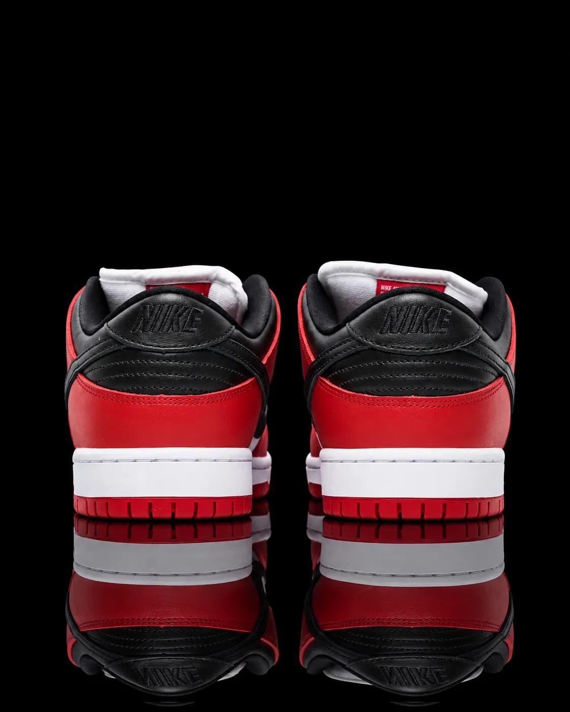 نایک SB Dunk Low Chicago سفید قرمز — تصویر ۵