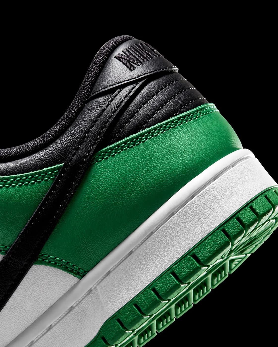 نایک SB Dunk Low Classic سبز — تصویر ۶