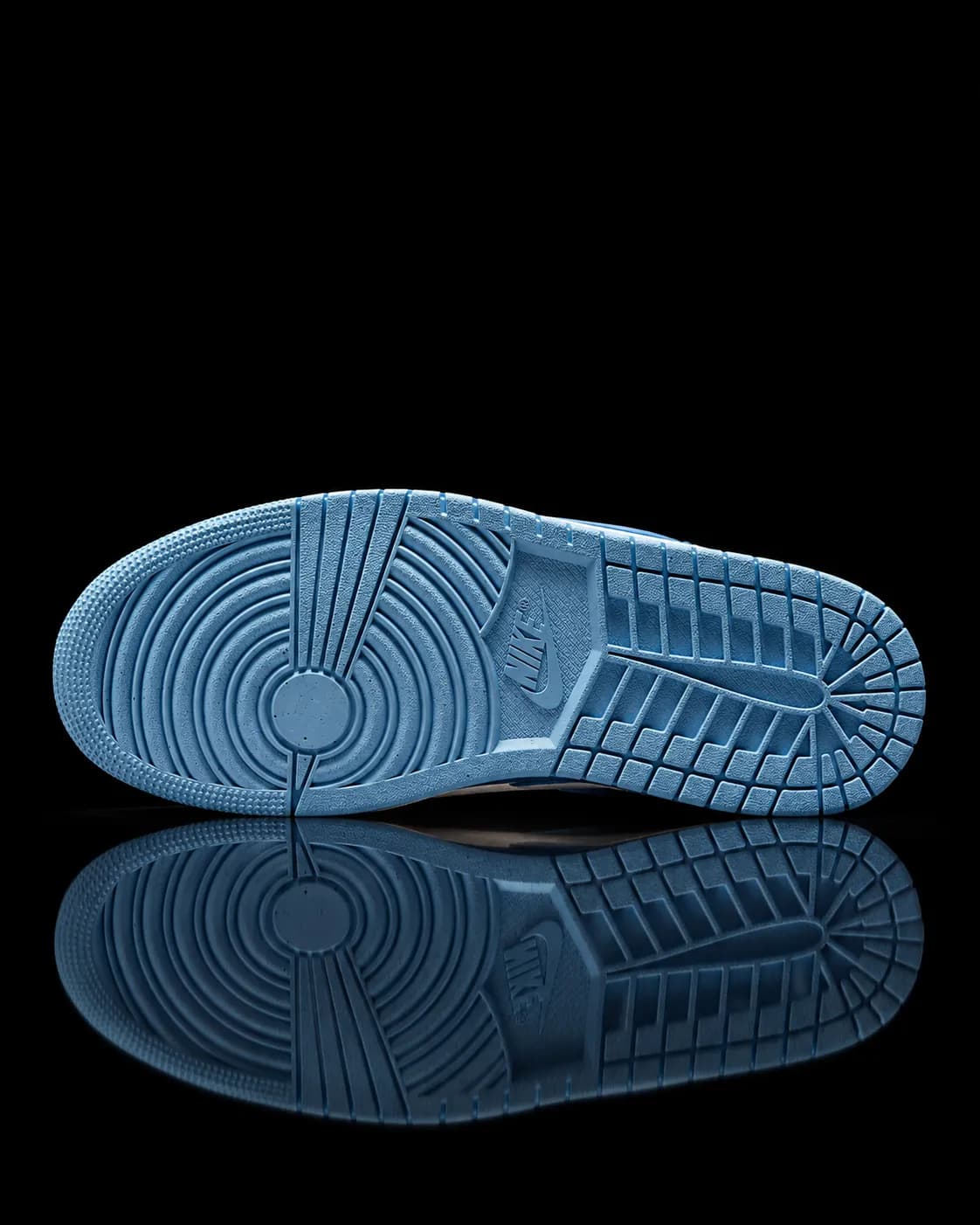 ایر جردن وان Reverse Ice Blue — تصویر ۲