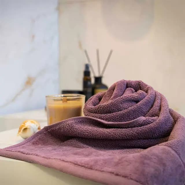 حوله دست و صورت کوکو برند نارین ساپ رنگ ماتیکی کد 912526 — تصویر ۲