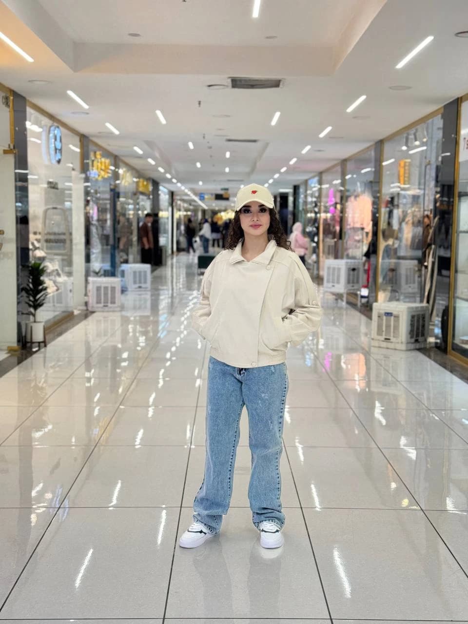 زنانه بامبر جکت — تصویر ۲