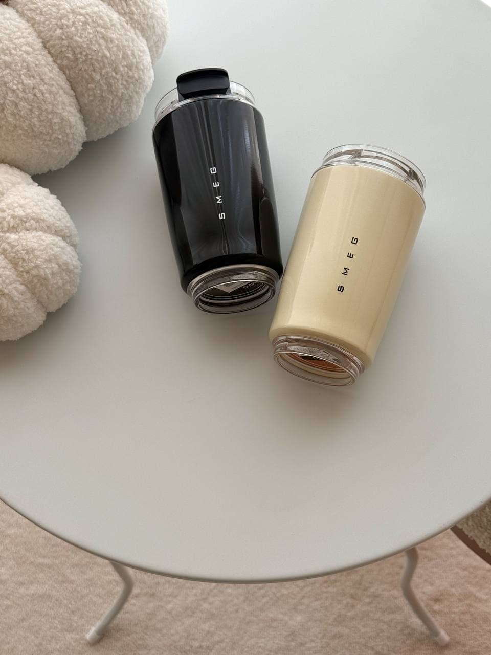 تراول ماگ اسمگ smeg کد ۰۰۵۲۹ — تصویر ۲