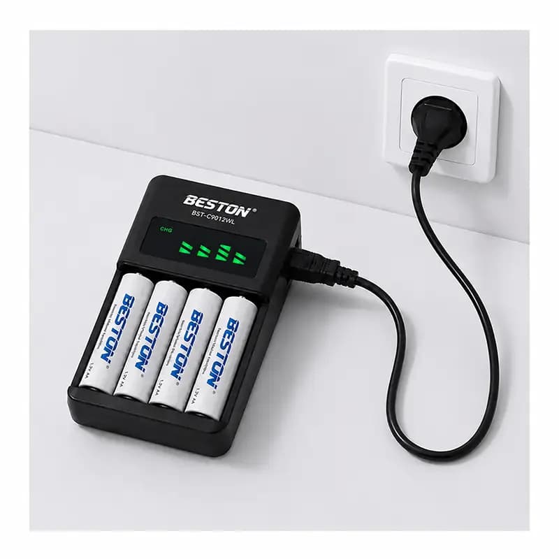 پک باتری شارژی قلمی و شارژر بستون مدل BST-C9012WL
